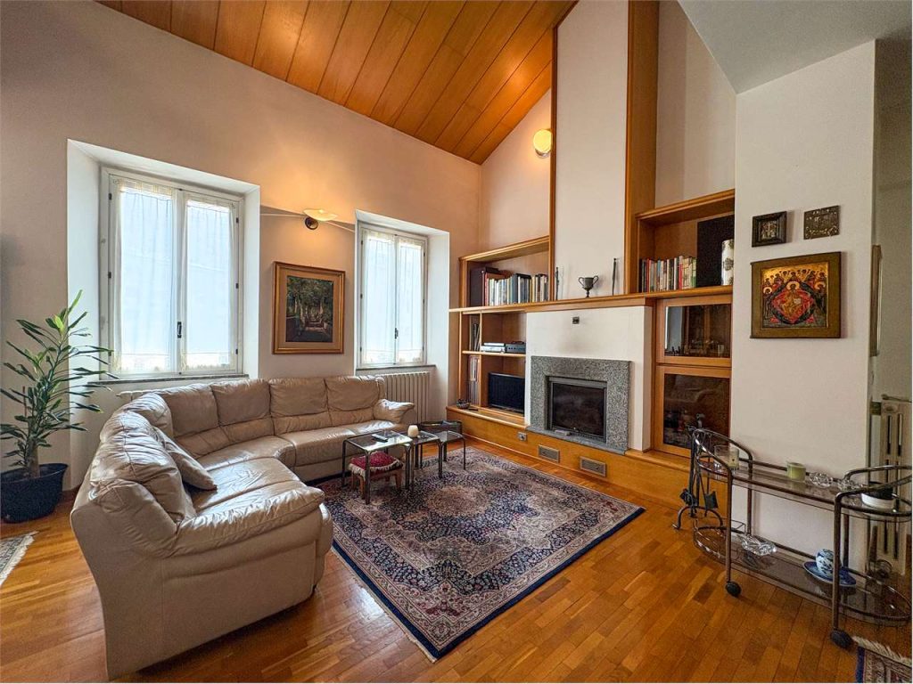 GRANDE DUPLEX IN CENTRO CITTA’